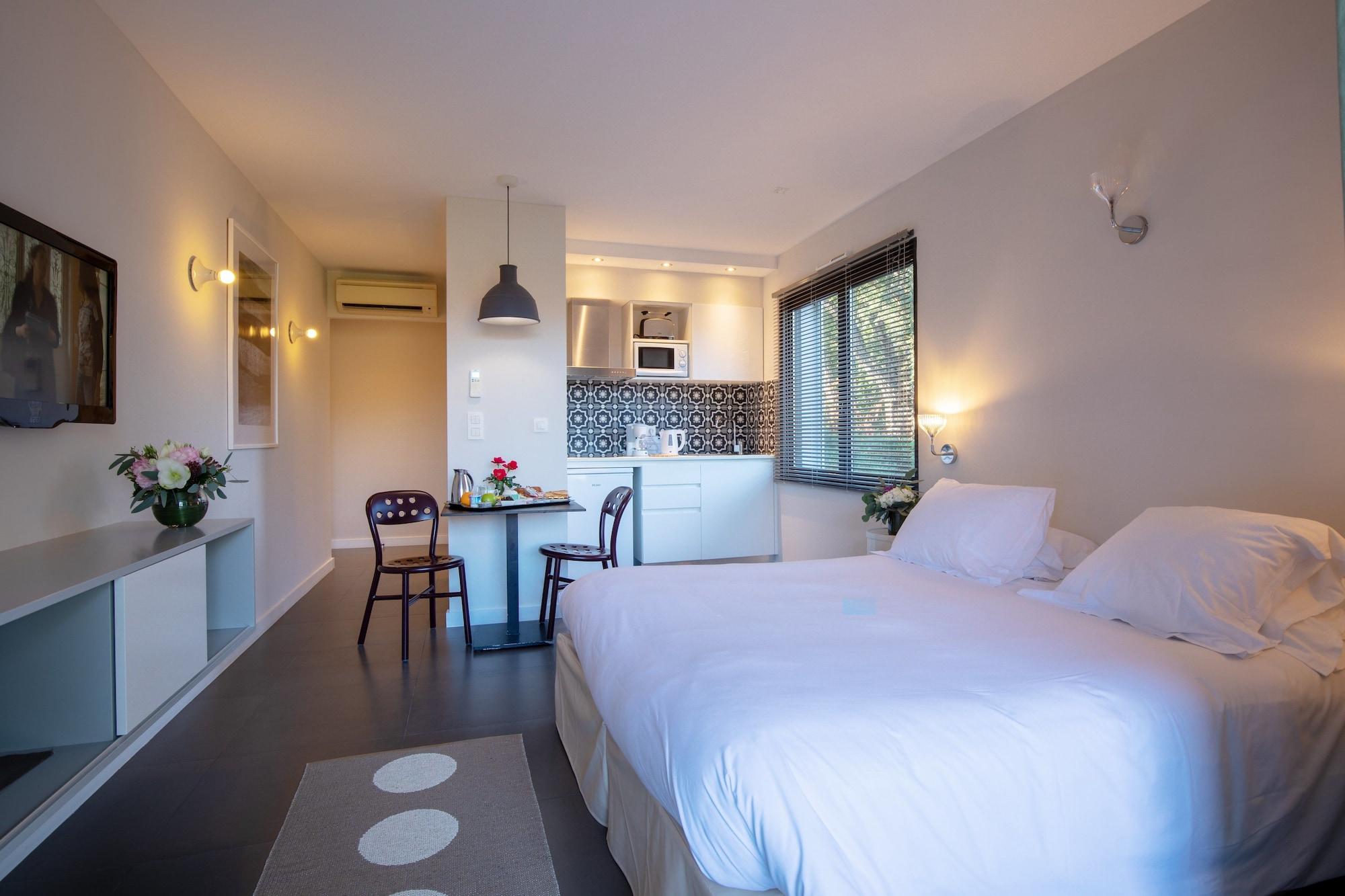 Residence Hoteliere Alcyon Порто-Веккьо Экстерьер фото