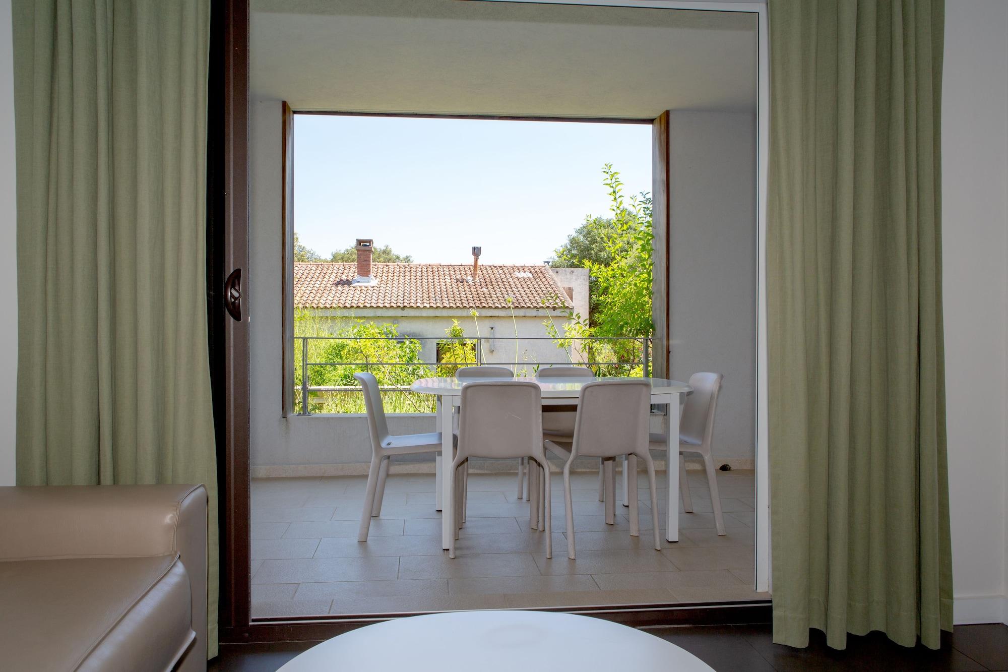Residence Hoteliere Alcyon Порто-Веккьо Экстерьер фото