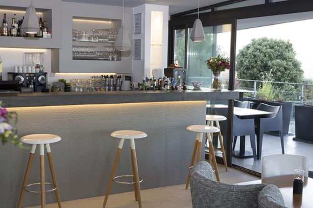 Residence Hoteliere Alcyon Порто-Веккьо Экстерьер фото